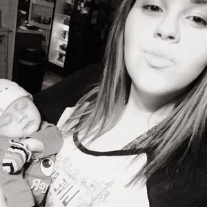 Meet your Posher, Macie